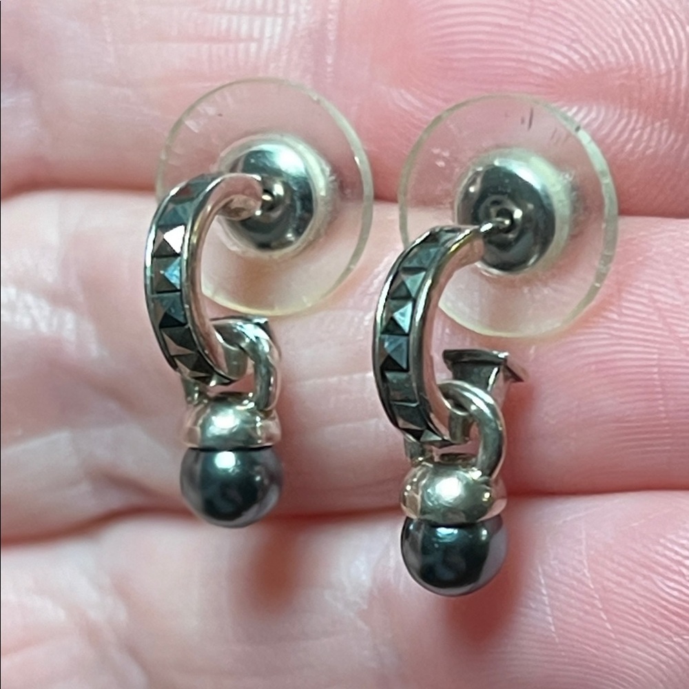 VTG Art Deco Marcasite Pearl Charm 14k Post Sterling Silver Huggie Hoop Earrings - Picture 3 of 6